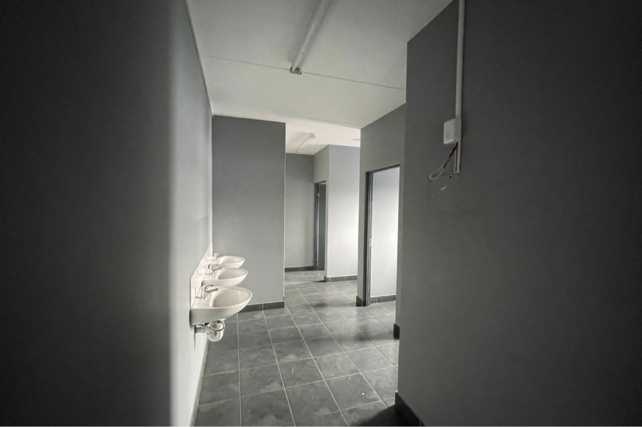 To Let commercial Property for Rent in Greenbushes Industrial Park Eastern Cape